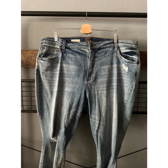 Kut from the Kloth Carlo Ankle Skinny Distressed Jeans | 24W - Picture 2 of 6